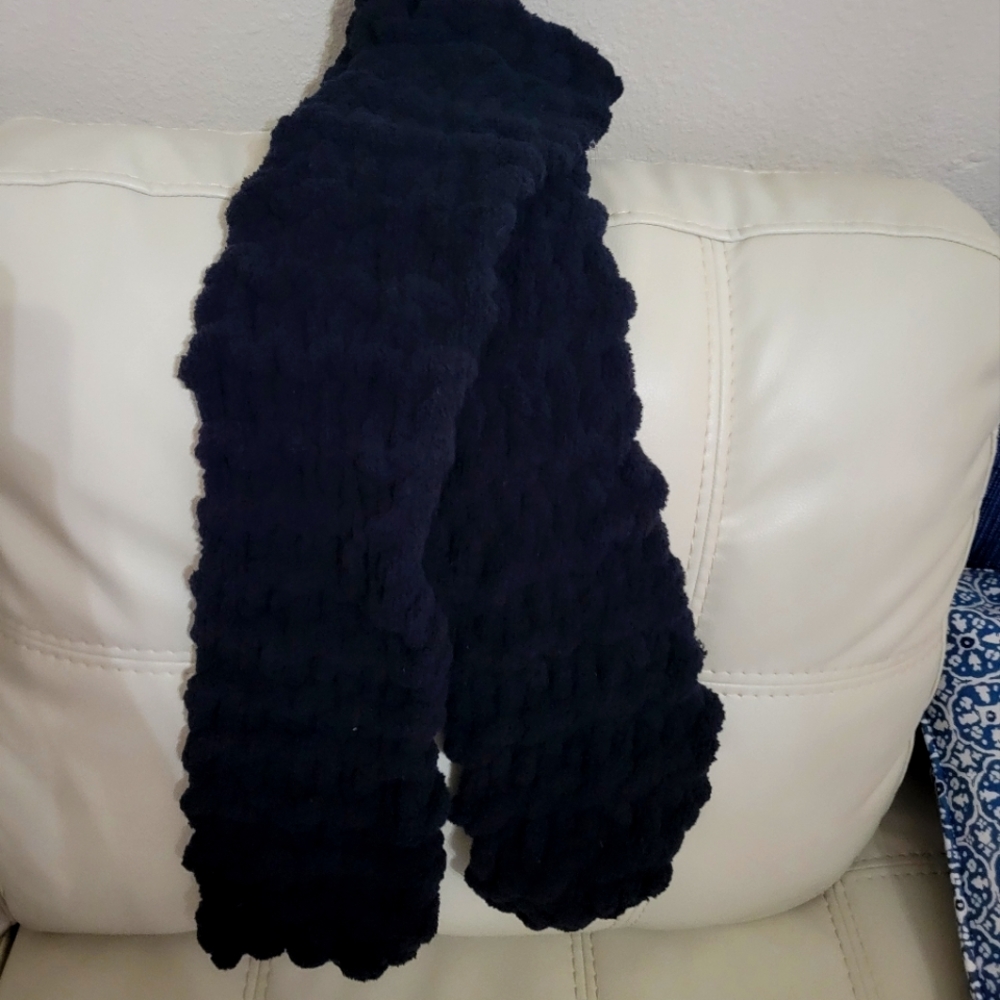 Knitted scarf